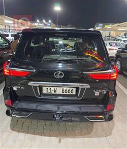 Lexus LX